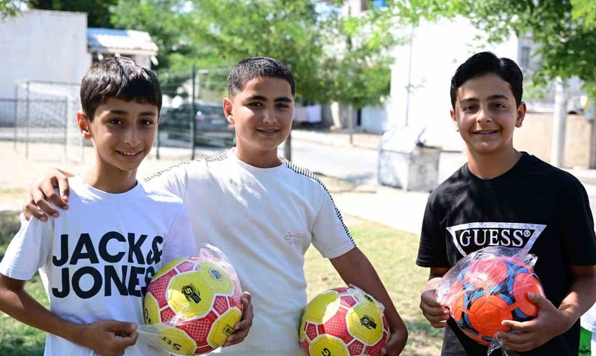 Mahallelerin sesi: Manisa sahada talepleri kayıt altına alıp çözümlüyor