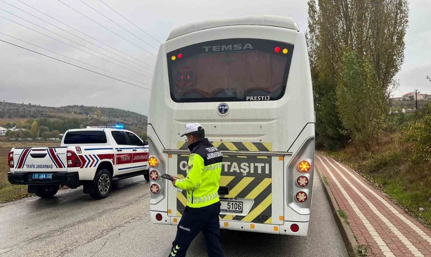 Bilecik'te jandarma okul çevrelerinde güvenliği sıkı tutuyor
