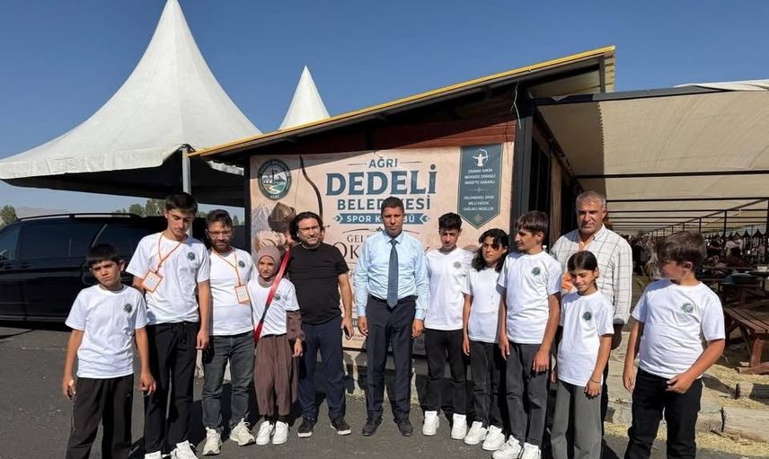 Malazgirt ruhu Dedeli’de ok atışlarıyla gençlere taşındı