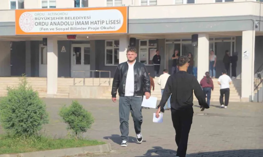 Son dakikada yetişenler: Ordu'da 2026-KPSS sabah koşturmacası