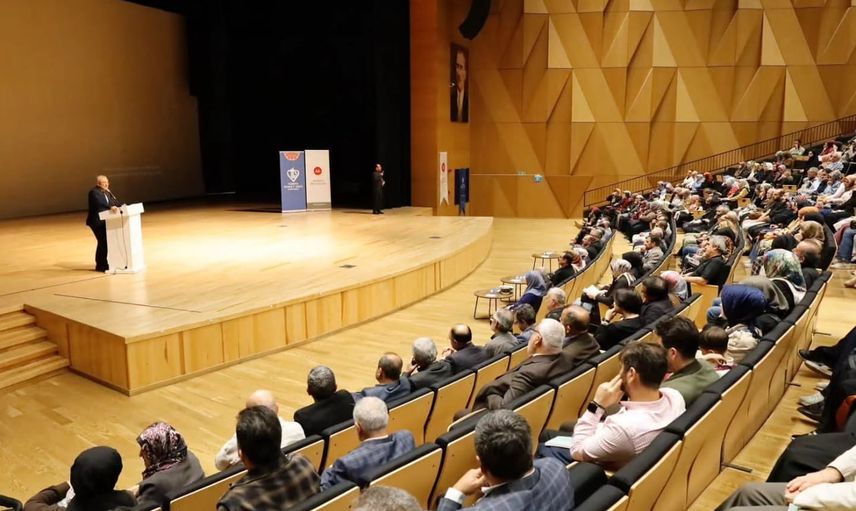 Denizli'de aile bağları ve manevi dayanıklılık konuşuldu