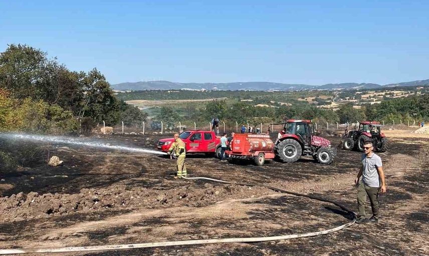 Gönen kırsalında söndürülen yangına çiftçi ve ekip işbirliği damga vurdu