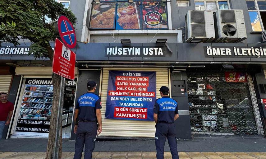 Şahinbey’de gıda güvenliği denetimi: dönerci 15 gün faaliyetten men edildi