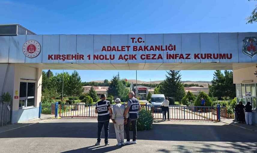 Kırşehir'de hakkında uzun süreli hapis cezası bulunan şüpheli yakalandı