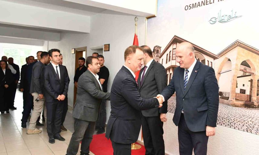 Osmaneli'nde birlik ve anma: 30 Ağustos törenleri ilçe protokolüyle yapıldı
