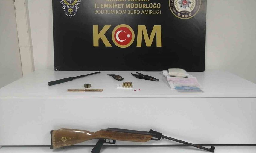 Bodrum'da tefecilik, yağma ve dolandırıcılık iddiasıyla 7 gözaltı