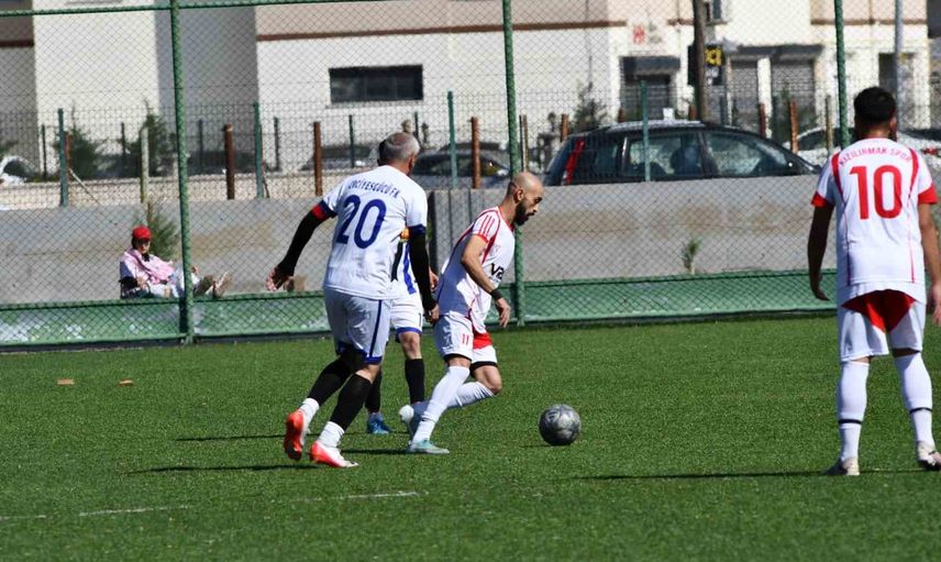 Kayseri amatörde takımlar bol gollü başlangıç yaptı