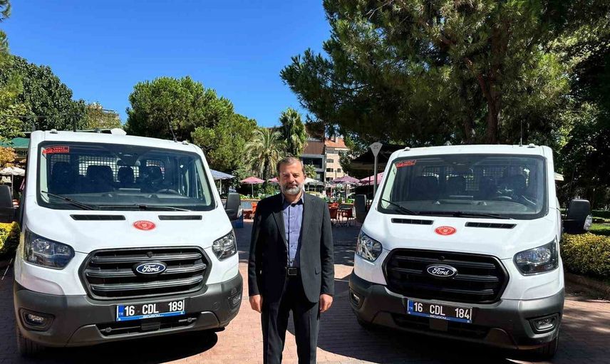 Gürsu hizmet filosunu iki yeni araçla güçlendiriyor