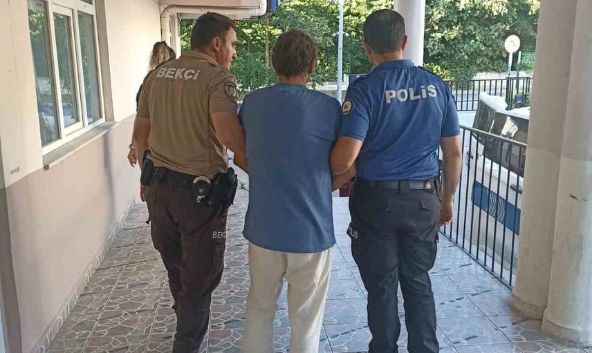 Cide'de husumet kavgası sırasında etrafa ateş açıldı, şüpheli tutuklandı