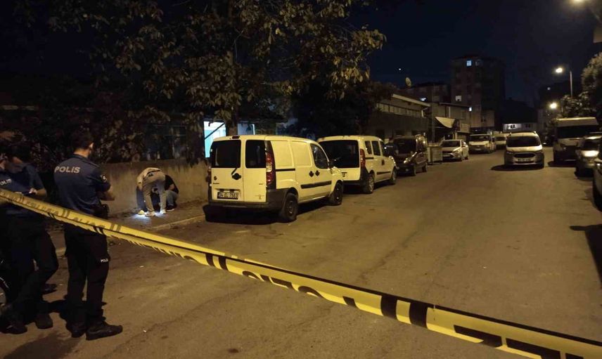 Ataşehir'de tekrarlanan saldırı: gecekonduya motosikletli saldırgan ateş açtı