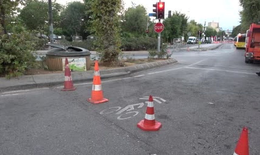 Beykoz'da triatlon nedeniyle sahil yönlerine çıkan yollar trafiğe kapatıldı