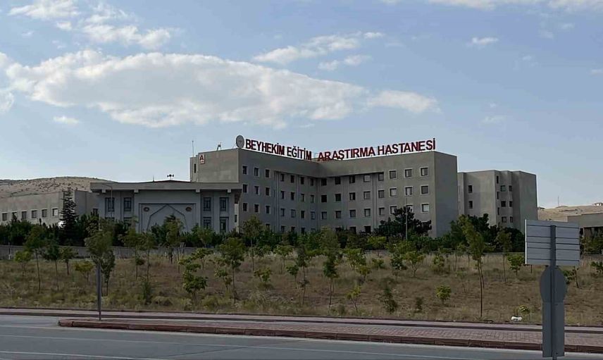 Konya'da şantiyede kavga: işçiler bıçak ve taşla yaralandı