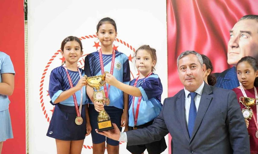 Geleceğin raketleri Menteşe'de yeteneklerini sergiledi