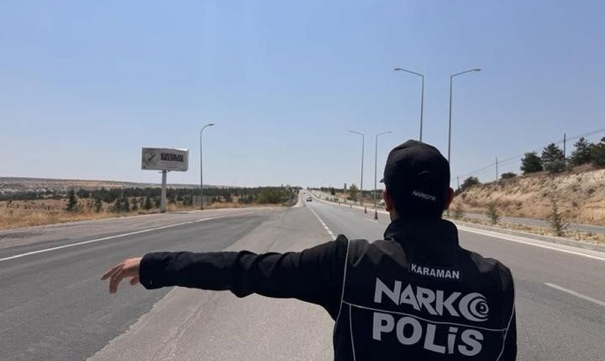Karaman’da uygulamalarda 26 kişi tutuklandı, çok sayıda silah ve uyuşturucu ele geçirildi