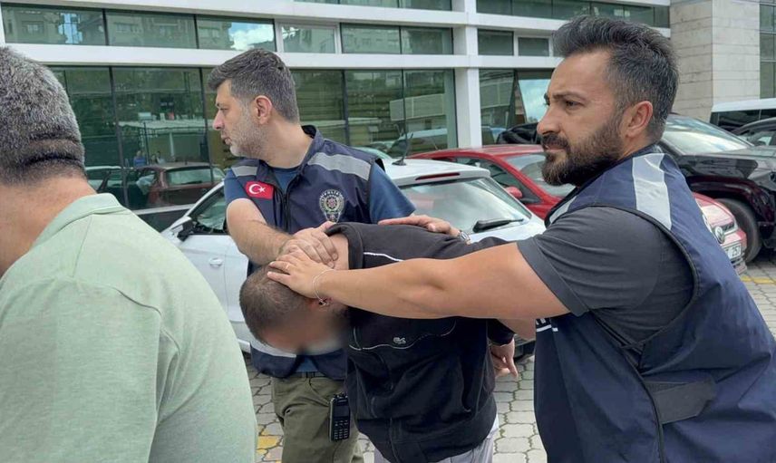 İş yerinde küfürleşme büyüdü: iş arkadaşı falçatayla ağır yaralandı