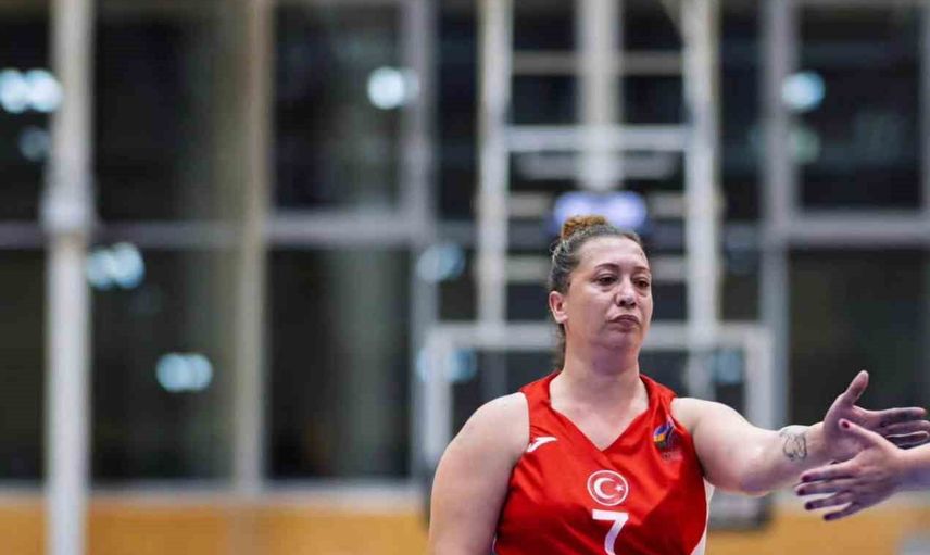 Ay-yıldızlılar Nottwil'de namağlup zirveye çıktı