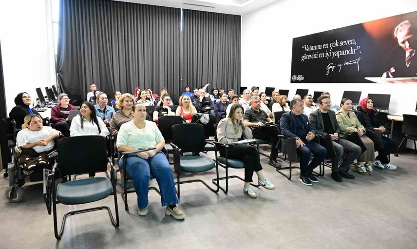 Vatandaş odaklı iletişim için disleksi eğitimi: 150 personele ulaşıldı