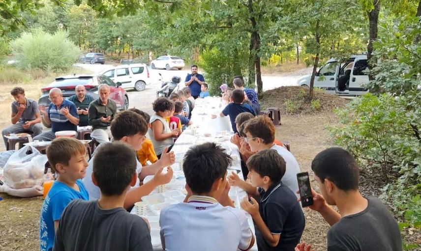 Sebepli'de yaz Kur'an kursu kapanışı piknikle kutlandı