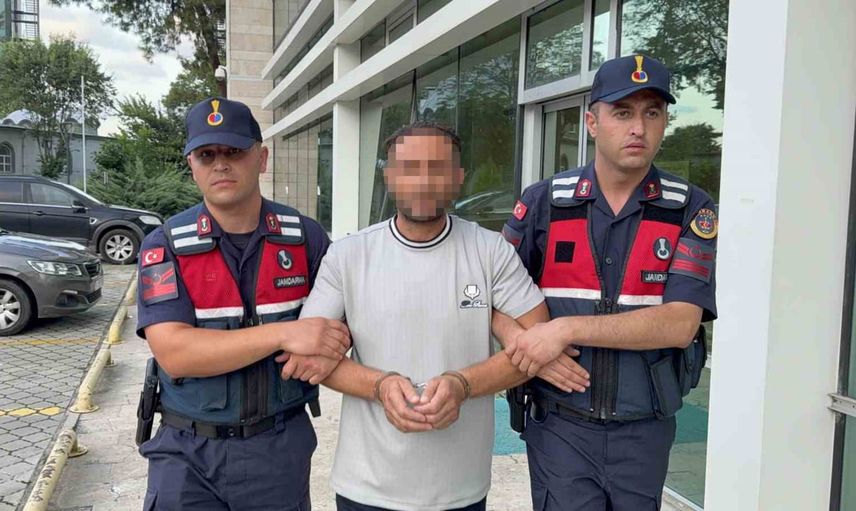 Ayva dalı tartışması sonrası amcasını öldüren gurbetçi tutuklandı