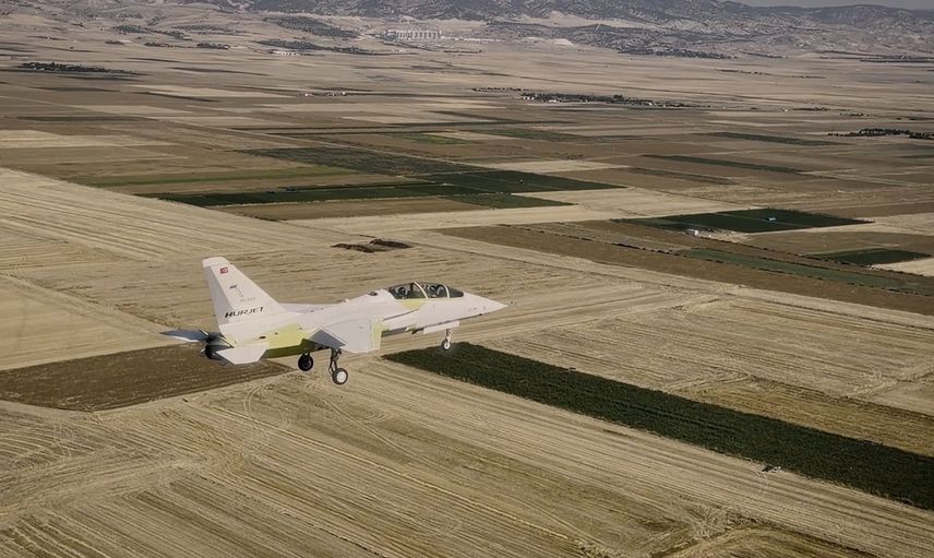 Gök vatanla ilk buluşma: HÜRJET teslim edilecek ilk uçuşunu 30 Ağustos’ta tamamladı
