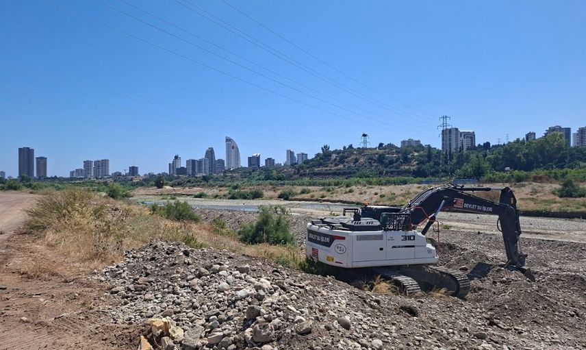 Mersin’de dere ıslahı ve sedde onarımlarıyla sel riskine karşı seferberlik