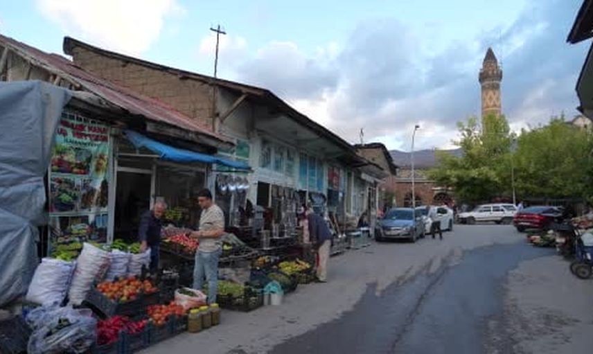 Muş'un sonbahar meyveleri tezgâhlarda hayat buldu