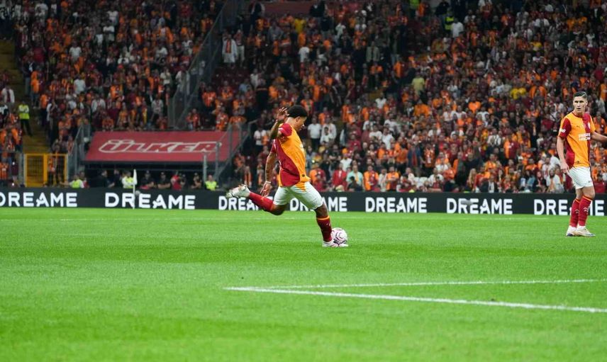 Galatasaray Kocaelispor maçında dengeli ilk 15 dakika