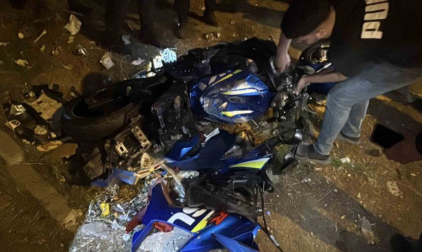 Bursa'da yolun sonunu göremeyen sürücü motosikletiyle boş araziye uçtu