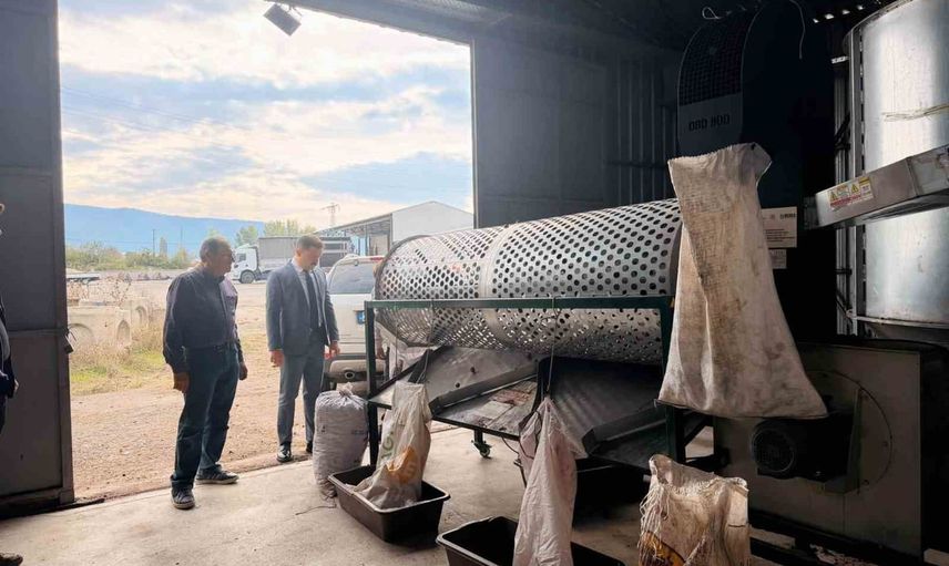 Gölpazarı'nda modern tesis yıllık 400 ton cevizi pazara hazırlıyor