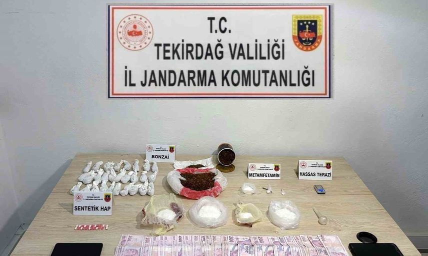 Ağustos operasyonlarında Tekirdağ'da silah, uyuşturucu ve kaçak ürünler ele geçirildi
