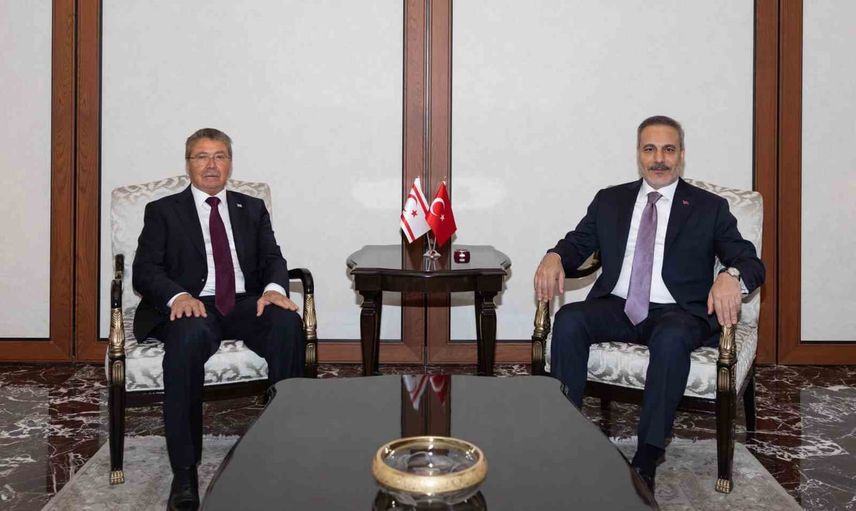 Ankara'da buluşma: Hakan Fidan ve Ünal Üstel görüştü