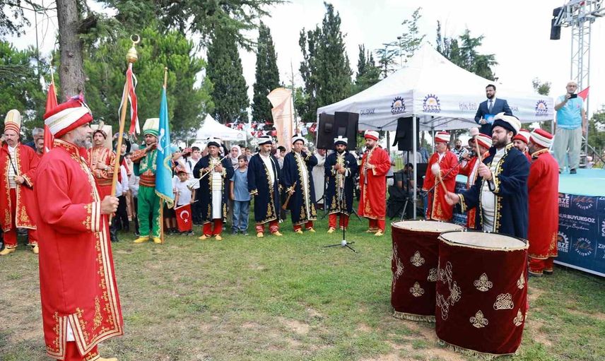Gebze'de yaz okulları kapanışında 13 bin 500 öğrenci değerlerle buluştu