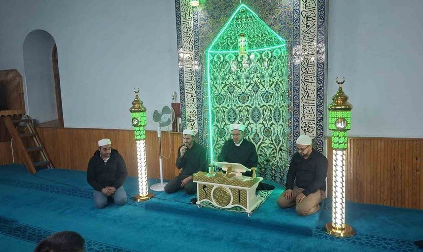 Hisarcık'ta Mevlid-i Nebi etkinliğinde Kur'an-ı Kerim ziyafeti