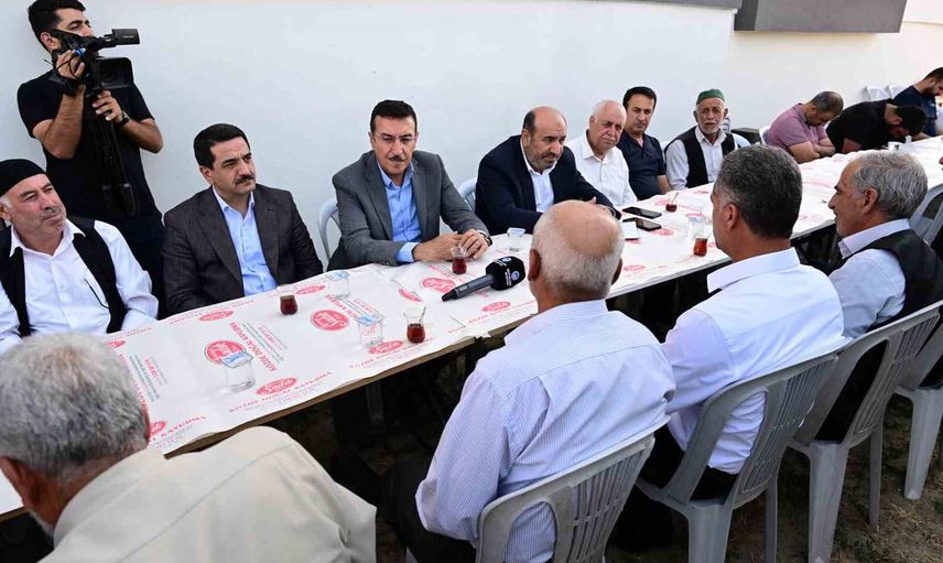Battalgazi'de mahalle toplantıları: altyapı ve verici projesi öne çıktı
