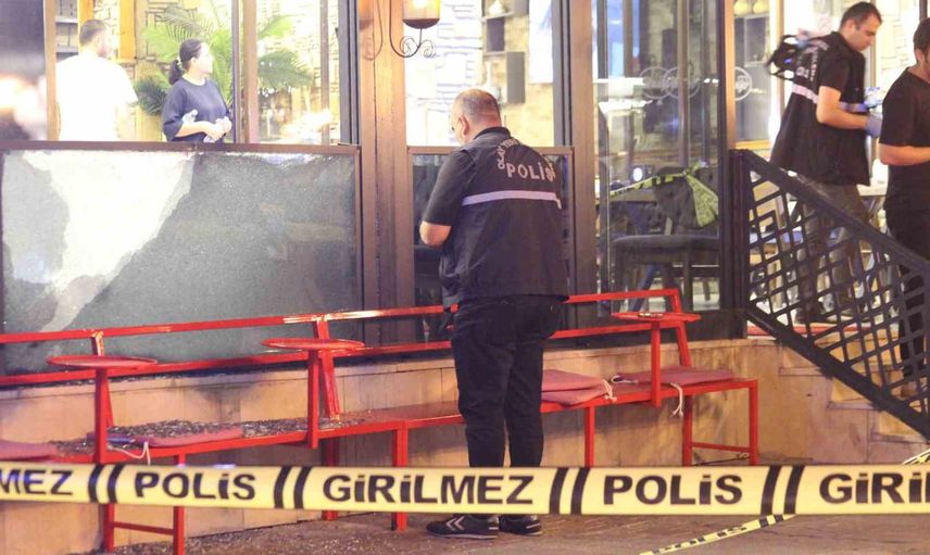 Adana'da kebapçıya silahlı saldırı: dört müşteri yaralandı