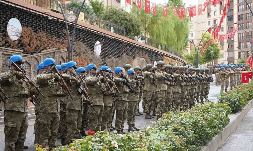 Yağmura inat Şırnak'ta 30 Ağustos coşkusu sürüyor