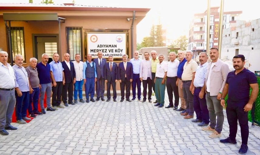 Çözüm odaklı istişare: Ekrem Çadır muhtarlarla bir araya geldi