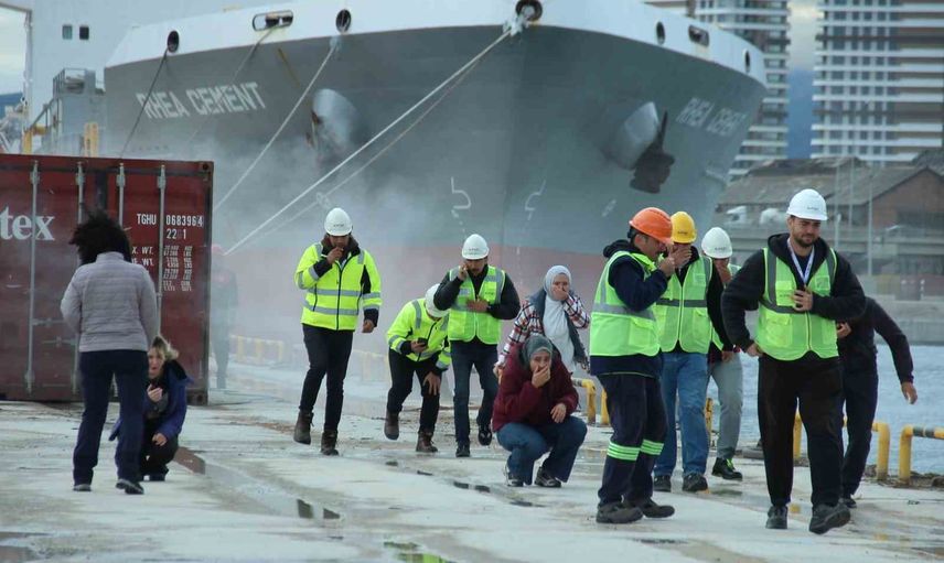 Liman tatbikatında gerçekçi bir kimyasal kaza senaryosu işlendi