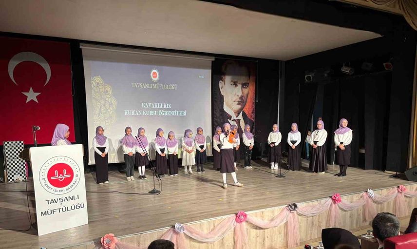 Binlerce öğrenciyle yaz kursu coşkusu Tavşanlı'da
