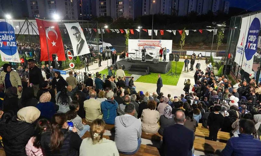 Sancaktepe'ye yirmi bin metrekarelik mahalle buluşma noktası: Fatih Koru Parkı
