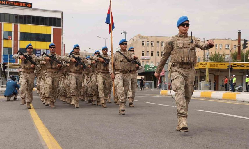 Şanlıurfa'da zaferin 104. yılı coşkuyla anıldı