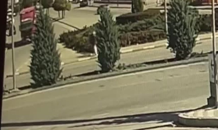 Karaman'da tali yol çıkışıyla çarpışma: elektrikli bisiklet yaklaşık 10 metre sürüklendi