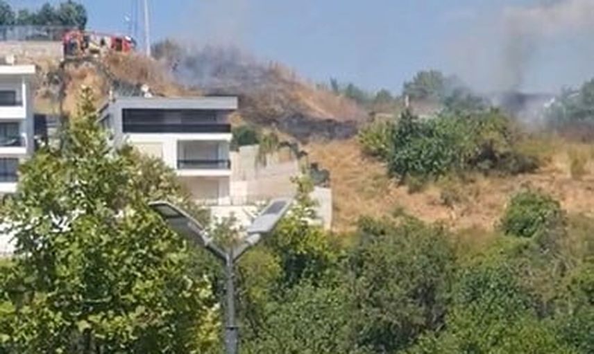 Nilüfer'de otluk yangını itfaiyenin hızlı müdahalesiyle büyümeden söndürüldü