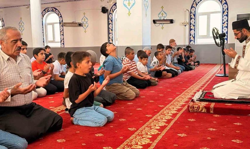 Kahta'da Cami Market ile çocuklara cami sevgisi aşılanıyor