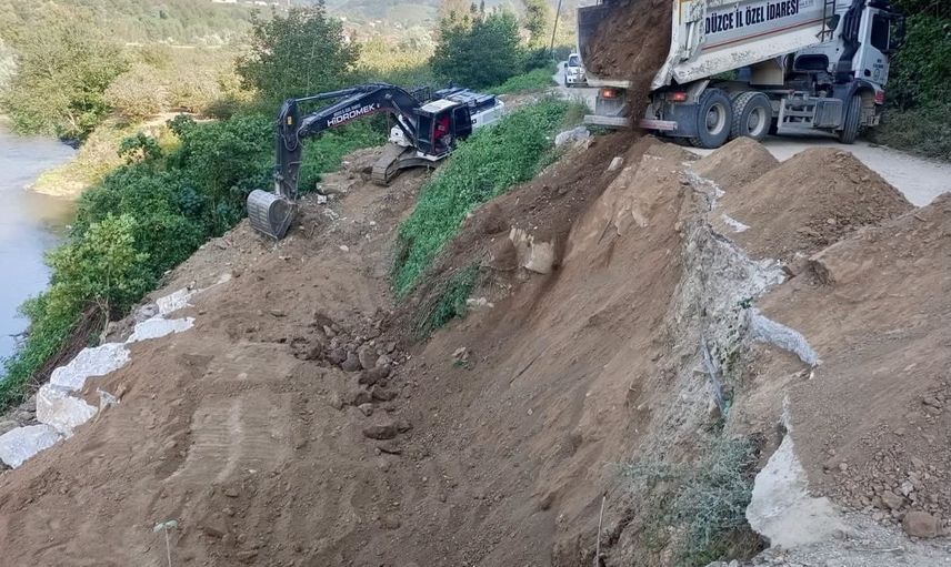 Dokuzdeğirmen'de kayma riski azaltılıyor: taş tahkimatı ve dolgu çalışması