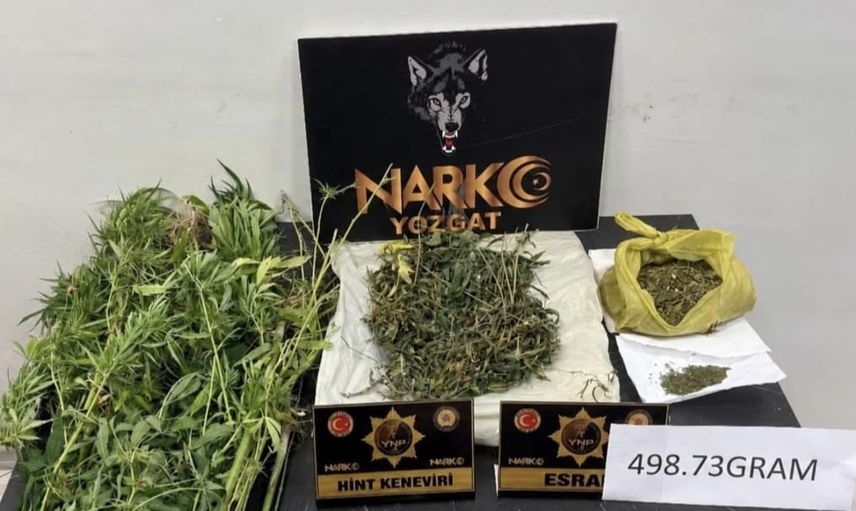 Yozgat'ta evde 498,73 gram esrar ve Hint keneviri ele geçirildi