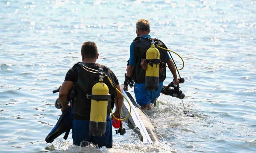 Phaselis'te 575 metrelik deniz bariyeri ve çöp kaparlar devreye girdi