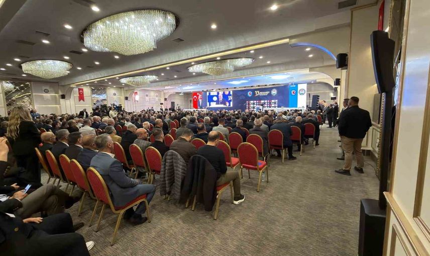 Sendikalar demokrasi ve altyapı yatırımlarının merkezinde