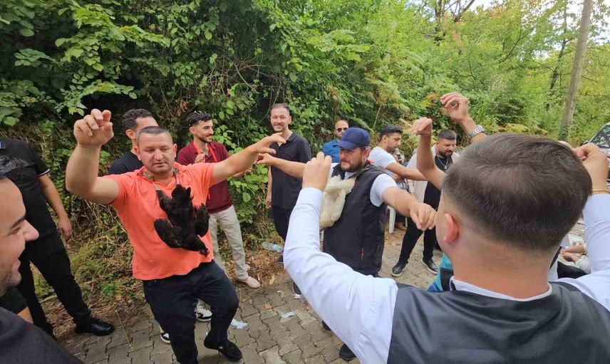 Bursa'da gelin yolunu dört saate uzatan asırlık düğün geleneği