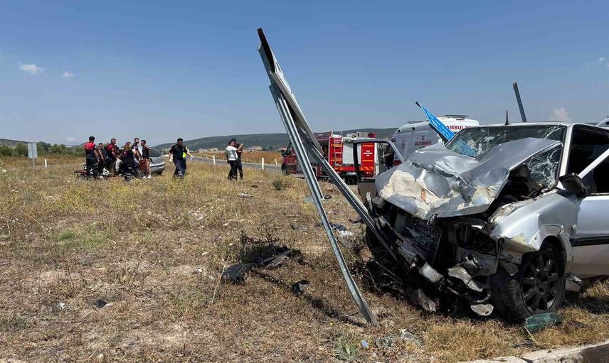 Ayağı kırılan babasının yanına giderken yaşamını yitirdi